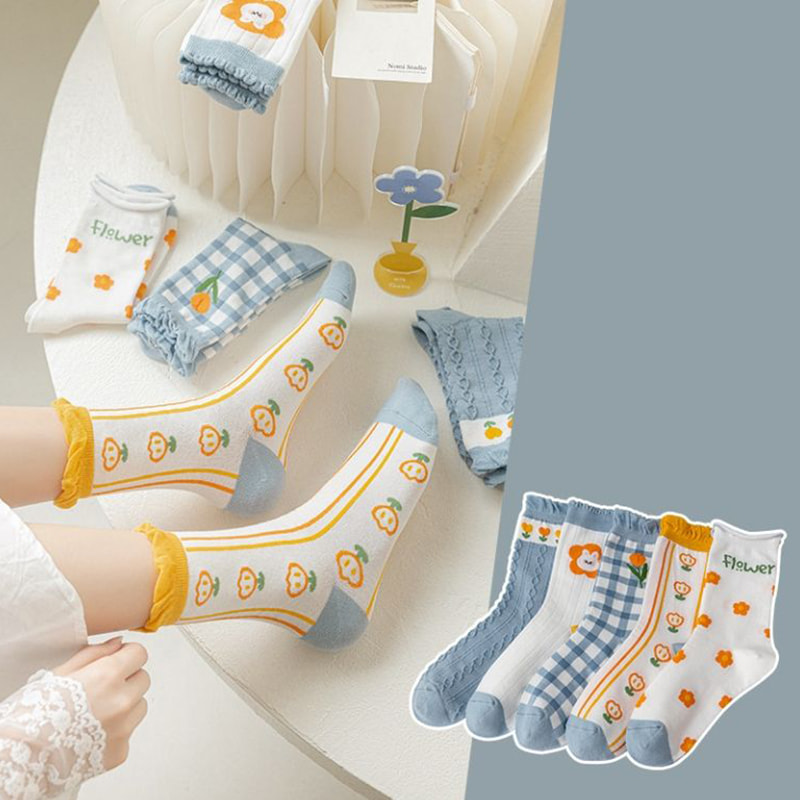 Kaus kaki tabung tengah untuk anak -anak, tren kaus kaki kartun Jepang, versi Korea, kaus kaki wanita kurus empat musim