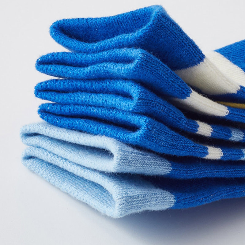 Kaus kaki anak -anak klein letter biru kaus kaki kapas pria gaya kuliah kuliah mid tube socks Kaus kaki anak -anak klein letter biru kaus kaki kapas pria gaya kuliah kuliah mid tube socks